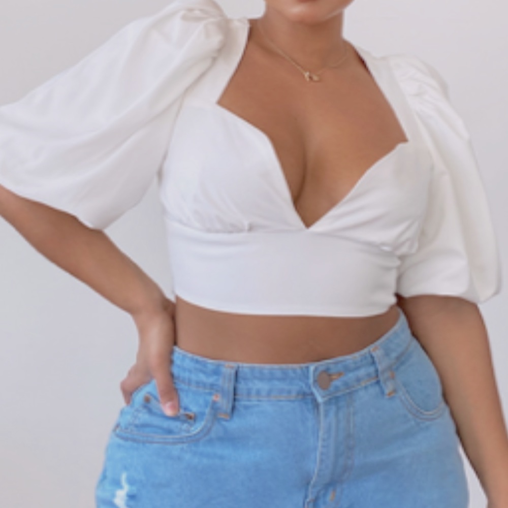 PLT Plus White Woven Puff Sleeve Crop Top